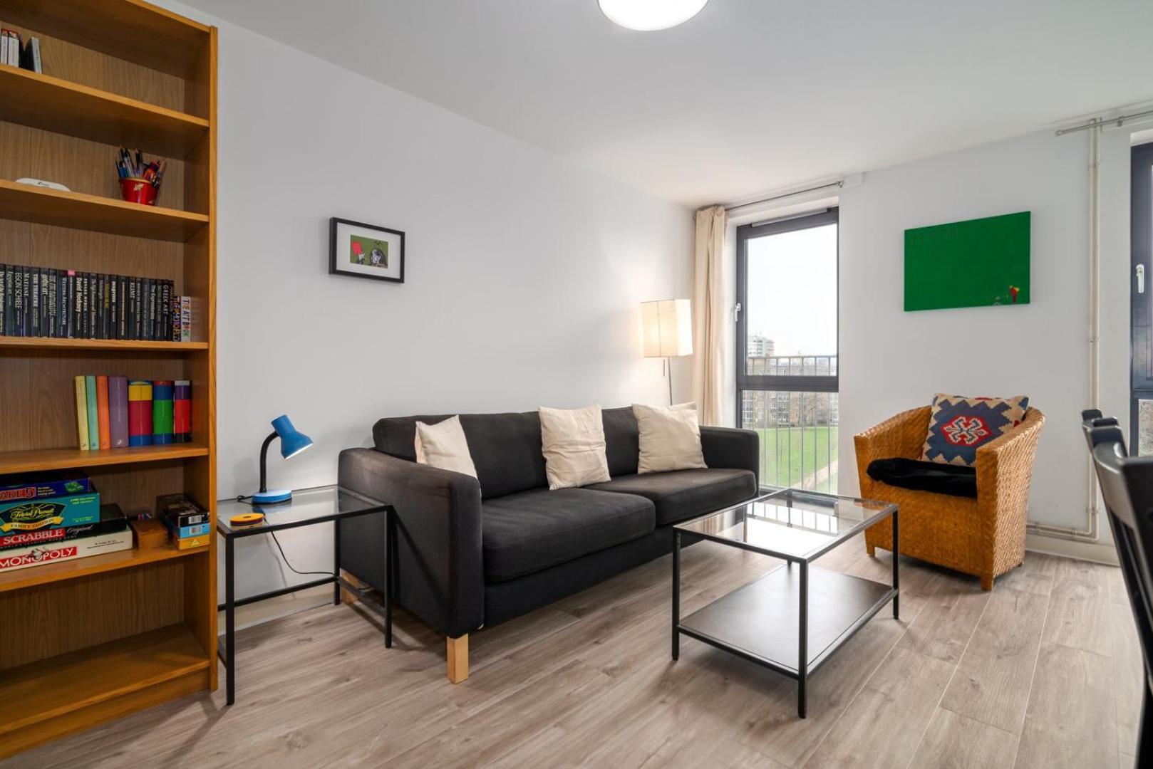 Appartamento Guestready - 1 Bed Apt With City Views, Vauxhall Londra Esterno foto